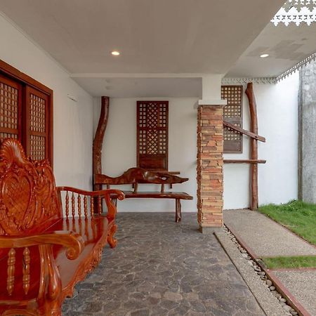 Zen Rooms Casa Lorenzo Legazpi Exterior foto