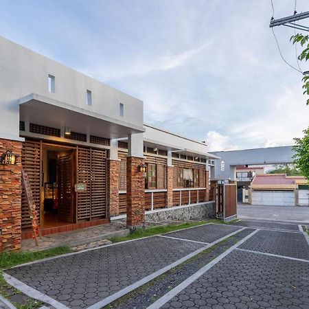 Zen Rooms Casa Lorenzo Legazpi Exterior foto